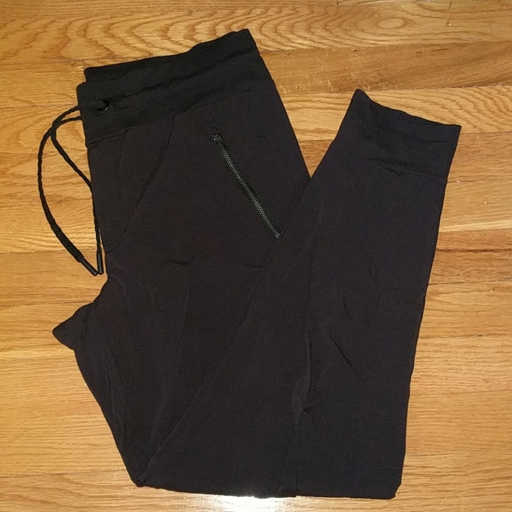 Athleta Trekkie North Jogger